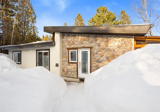 Bungalow à vendre - 1278 Rue Denise, Val David, J0T2N0
