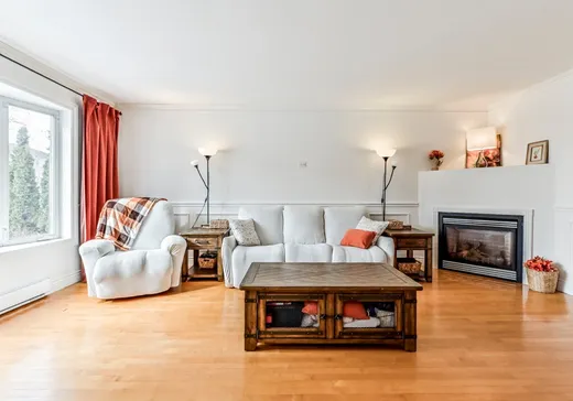 Maison à vendre - 88 Rue Grenier, Saint-Jean-sur-Richelieu, J2W 1P7