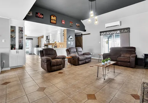 House for sale - 7 Rue des Pluviers, Lanoraie, J0K 1E0