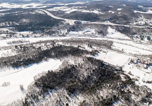 Maison à vendre - 481-486 Route 243, Pointe-Claire (Île de Montréal), J0B 2H0