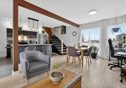 Two or more stories for sale - 538 Rue du Ruisseau, Saint-Amable, J0L1N0