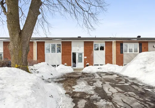 Two or more stories for sale - 17 Rue Mercure, Mercier, J6R2G5