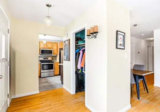 Maison à vendre - 108 Rue Hallé, Cowansville, J2K 2J9