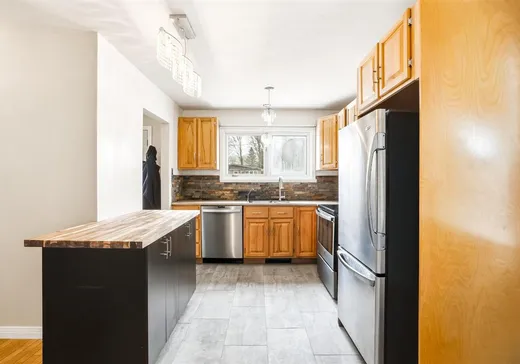 Maison à vendre - 108 Rue Hallé, Cowansville, J2K 2J9