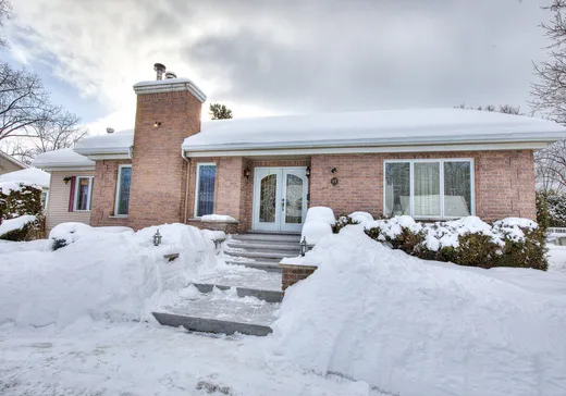 Two or more stories for sale - 11 Rue Auguste-Robert, L'Île-Perrot, J7V8K3