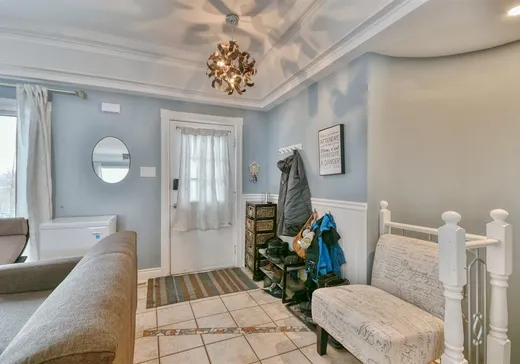 Maison à vendre - 67-69 Rue Simard, St-Hippolyte, J8A 1A9