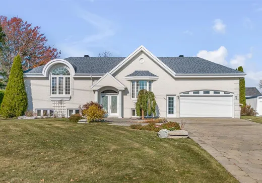 House for sale - 640 Rue des Érables, Saint-Elzear, G0S 2J2