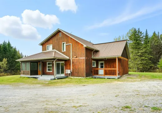 House for sale - 817 Route 255 N., Dudswell, J0B 1G0
