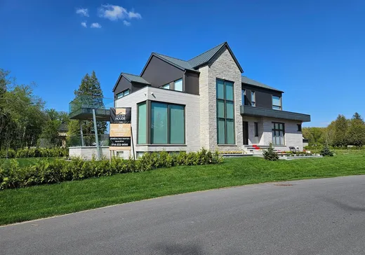 Maison à vendre - 1 Av. Morgan, Sainte-Anne-de-Bellevue (Île de Montréal), H9X 0C1