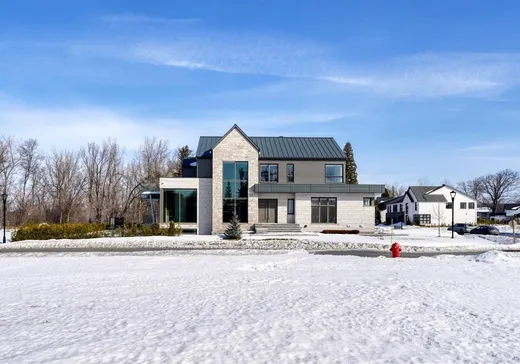 Maison à vendre - 1 Av. Morgan, Sainte-Anne-de-Bellevue (Île de Montréal), H9X 0C1