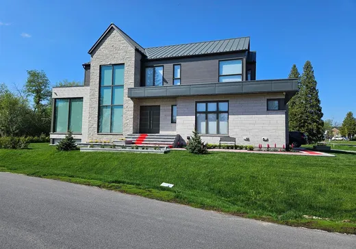 Maison à vendre - 1 Av. Morgan, Sainte-Anne-de-Bellevue (Île de Montréal), H9X 0C1