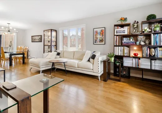 Maison à vendre - 2385 Rue Toscane, Longueuil, J4N 0B5