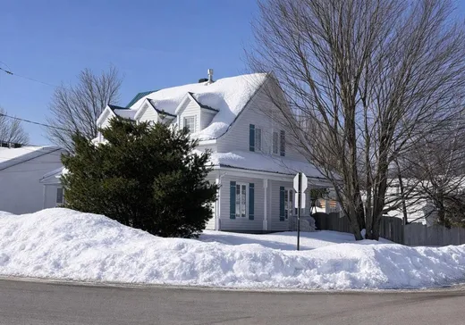 Maison à vendre - 1361 Boul. Maisonneuve, Saint-Jérôme, J5L 1Y6