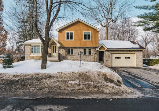 Maison à étages à vendre - 17 Rue du Belvédère, Sainte-Julie, J3E3M4