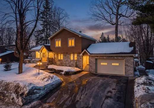 Maison à vendre - 17 Rue du Belvédère, Sainte-Julie, J3E 3M4