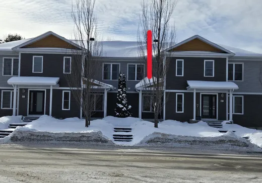 Two or more stories for sale - 602 Boul. J.-André-Deragon, Cowansville, J2K0H7