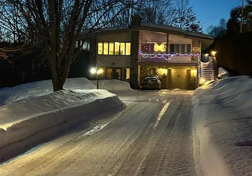 Maison à étages à vendre - 820 Ch. Deneault, Prévost, J0R1T0