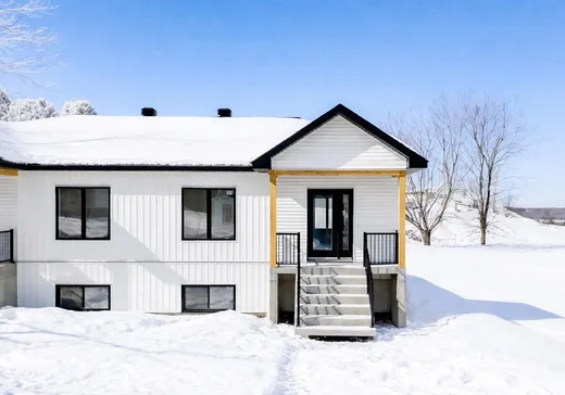 Maison à vendre - 411 Rue Mercier, Val-des-Monts, J8N 4K1