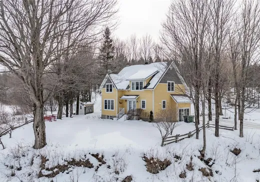 Maison à étages à vendre - 284 Route Lambert, Sainte-Sophie-d'Halifax, G0P1L0