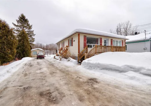 Bungalow à vendre - 11032 Ch. des Bois-Francs, Shawinigan, G9T5W1