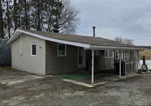 Bungalow à vendre - 534 Ch. Lavallée, Acton Vale, J0H1A0
