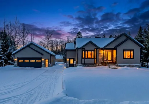 Bungalow for sale - 656 Ch. du Lac, Neuville, G0A2R0