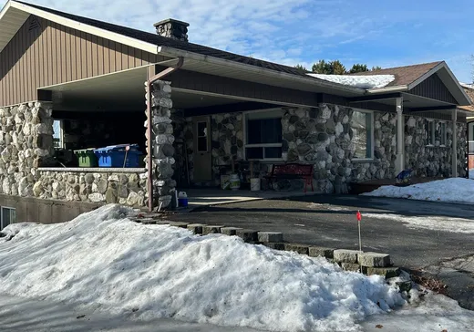 House for sale - 194 Route 271, Saint-Benoît-Labre, G0M 1P0