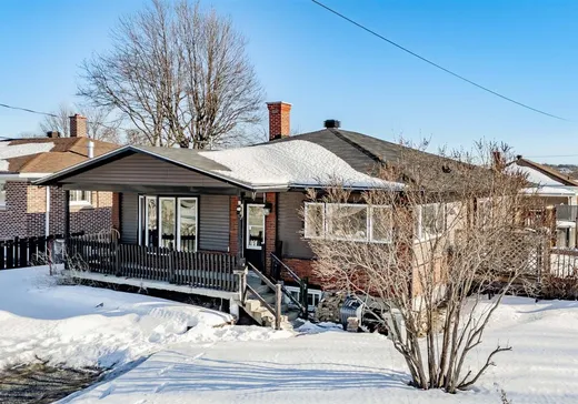 House for sale - 542 Boul. Pelletier, Granby, J2G 3G2