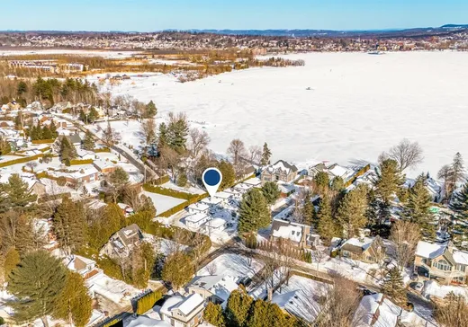 Maison à vendre - 209 Av. des Scouts, Magog, J1X 5W8