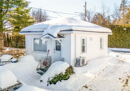 Maison à vendre - 219 Av. des Scouts, Magog, J1X 5W8