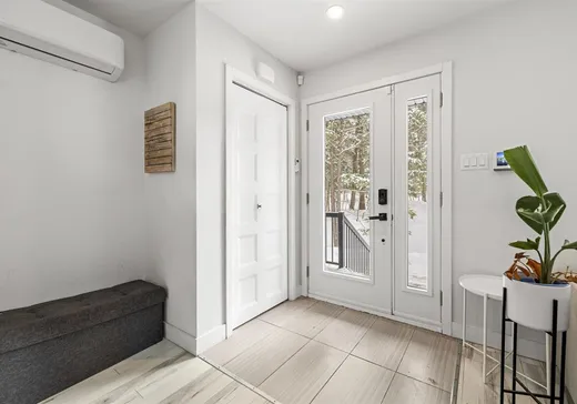 House for sale - 121 Rue Kavanagh, Saint-Colomban, J5K 2P4