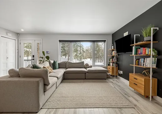 House for sale - 121 Rue Kavanagh, Saint-Colomban, J5K 2P4