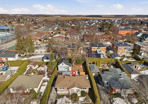 Maison à vendre - 2040 Rue Bernard, Saint-Hyacinthe, J2T 1G5