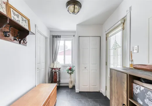 Maison à vendre - 12172-12174 Ch. de la Rivière-du-Nord, St-Canut, J7N 1M3