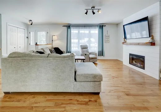 Maison à vendre - 11 Rue des Plateaux, St-Gabriel-De-Valcartier, G0A 4S0