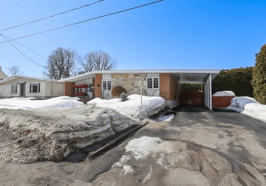 House for sale - 19 Av. Hamford, Lachute, J8H 3N3