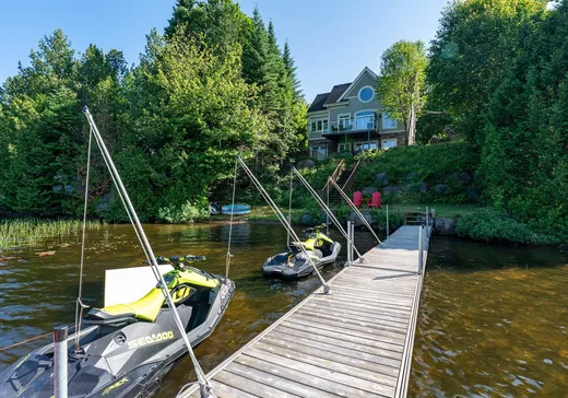 Two or more stories for sale - 122 Ch. de la Clairière, St-Adolphe d'Howard, J0T2B0