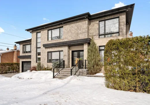 Maison à étages à vendre - 1685 Rue de St-Boniface, Laval (Duvernay), H7E4B5