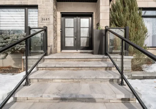 House for sale - 1685 Rue de St-Boniface, Laval (Duvernay), H7E 4B5