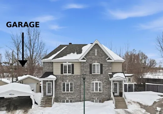 Maison à étages à vendre - 8064 Rue des Châtaigniers, Laval (Duvernay), H7A0B6