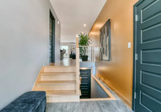 House for sale - 380 Boul. Laurette-Théorêt, Sainte-Marthe-sur-le-Lac, J0N 1P0