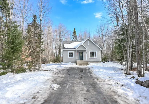 House for sale - 50 23e Avenue, St-Hippolyte, J8A 1H8