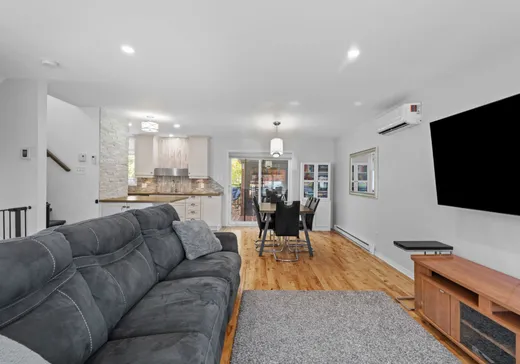 Maison à vendre - 718 Carré Louis-Bourque, Saint-Jérôme, J7Z 7B6