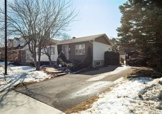 Bungalow for sale - 396 Rue De La Salle, Boucherville, J4B6E9