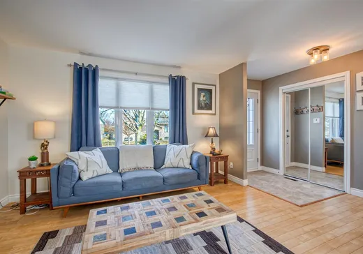 House for sale - 396 Rue De La Salle, Boucherville, J4B 6E9