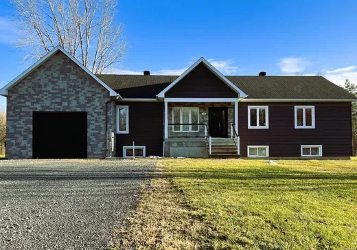 Maison à vendre - 130 Rue Reid, Drummondville, J2B 8S2