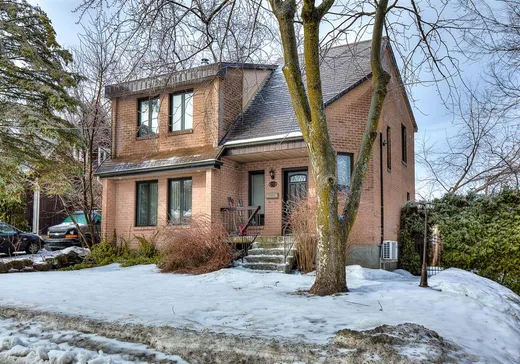 Maison à vendre - 23 Rue du Bas-du-Plateau-Ouimet, Laval (Chomedey), H7L 2X1