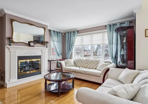 Maison à vendre - 497 Rue St-Jacques, Saint-Cyprien-de-Napierville, J0J 1L0