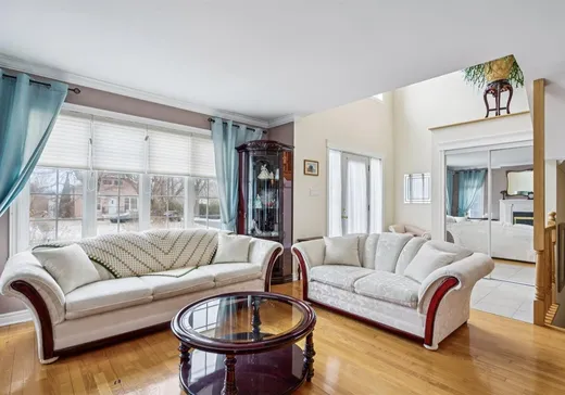 Maison à vendre - 497 Rue St-Jacques, Saint-Cyprien-de-Napierville, J0J 1L0