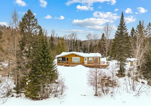 Bungalow à vendre - 22 Ch. de Dorion, St-Adolphe d'Howard, J0T2B0